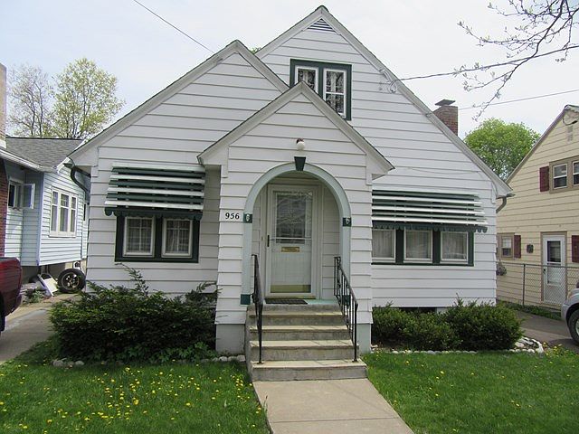 1st image of 956 Bridgman St
