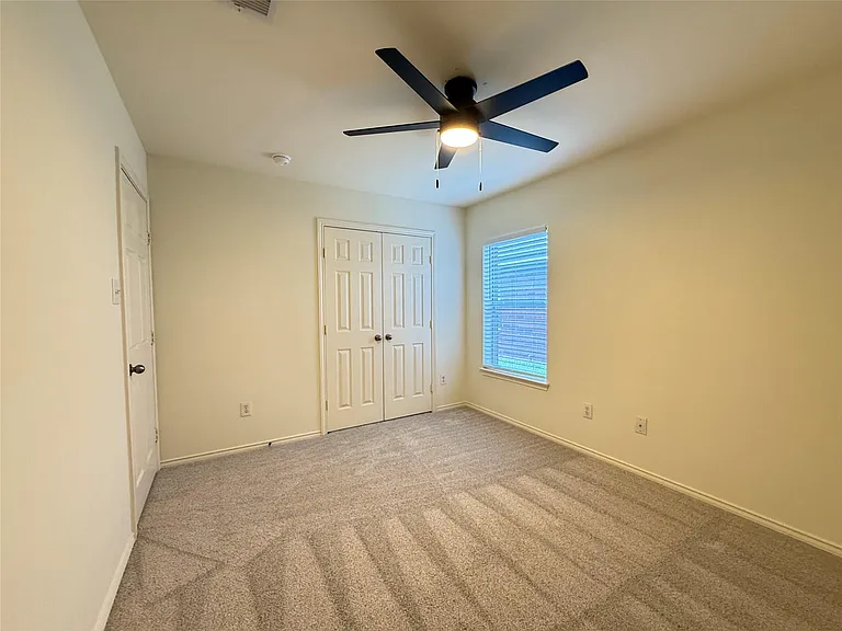20622 Tulip Blossom Ct — Photo 26