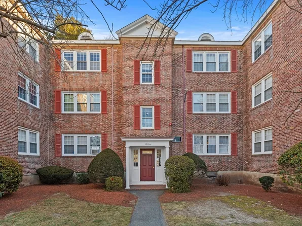 13 Dexter St APT 6, Malden, MA 02148