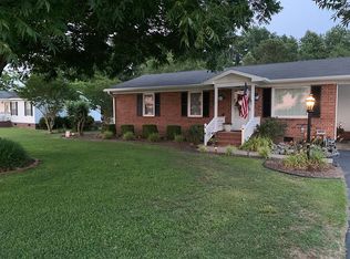 1260 Vail Rd, Pikeville, NC 27863