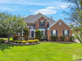 7 Arbutus Way, Monmouth Junction, NJ 08852
