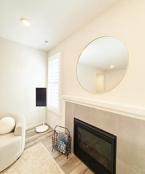 22109 Jameson Ave NW — Photo 11