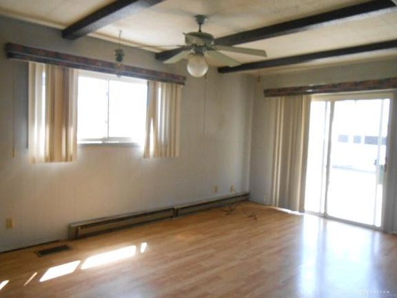 5th image of 2443 Archwood St