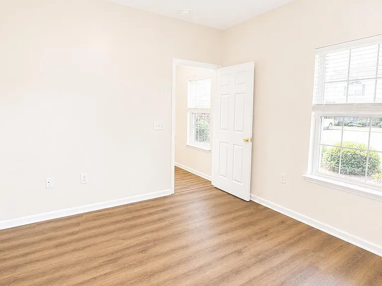 2225 Locksley Woods Dr #C — Photo 5