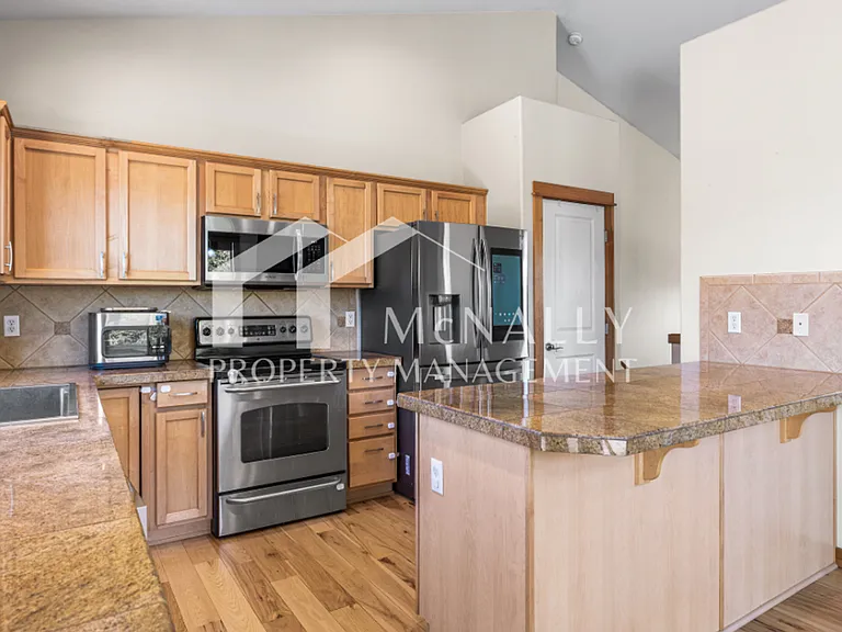 9723 Phillips Rd SE — Photo 4