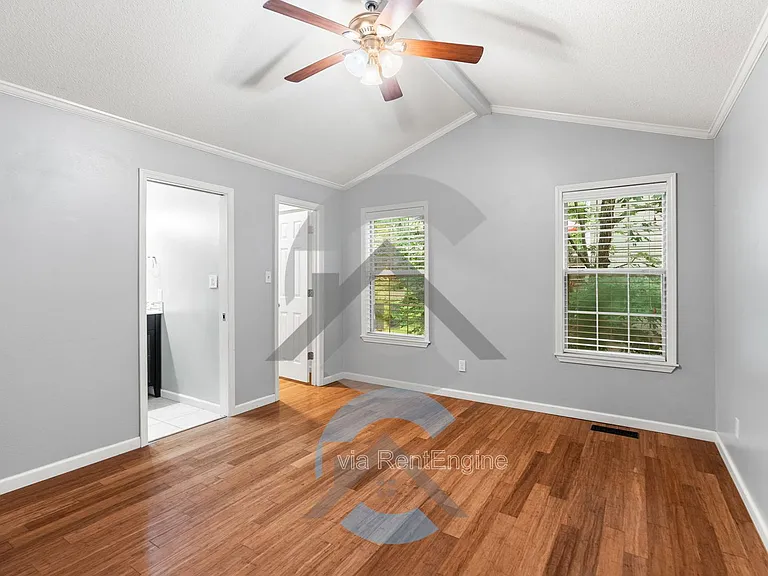 10 Sweet Gum Ct — Photo 9