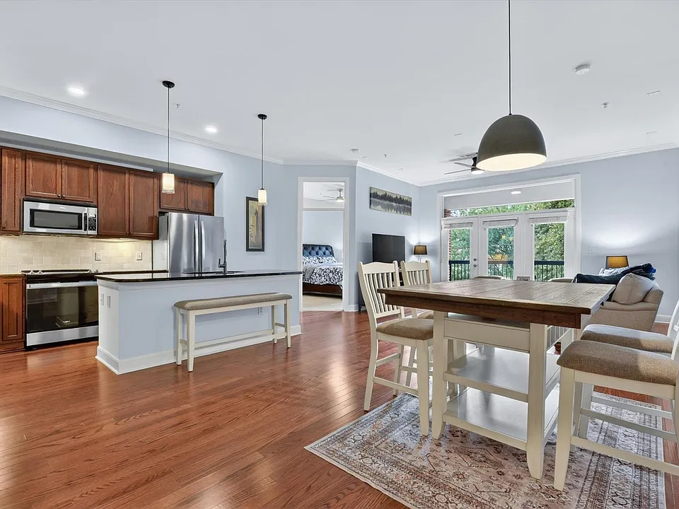 300 Saint Joseph Pkwy #116