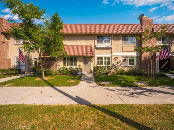 11444 Holder St, Cypress, CA 90630