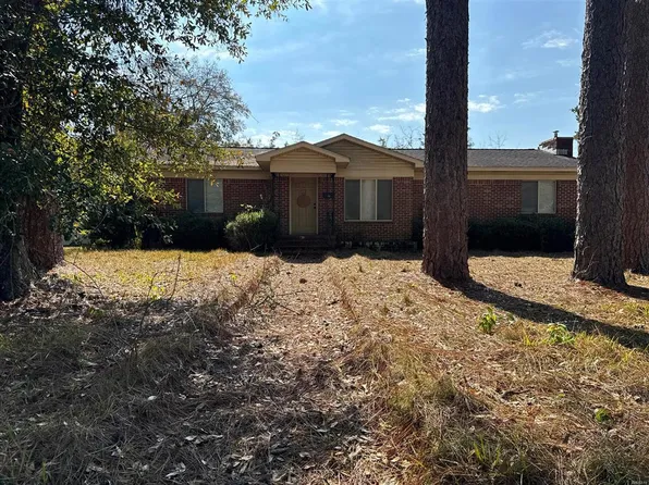 415 Myrtlewood Ave, Chickasaw, AL 36611