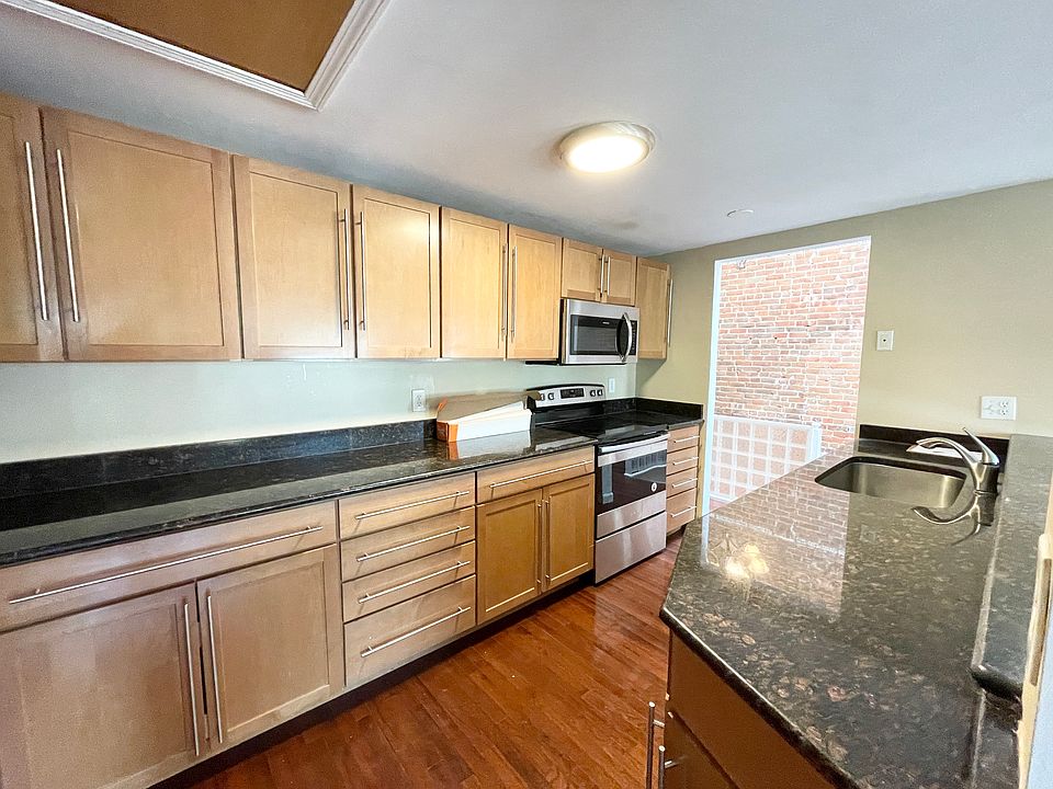 1st image of 670 Massachusetts Ave #5L