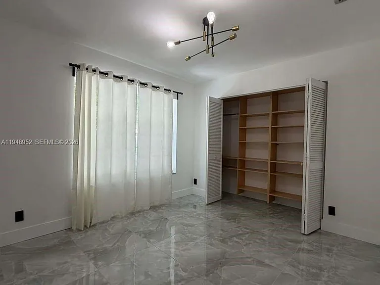 189 Cameron Dr — Photo 8