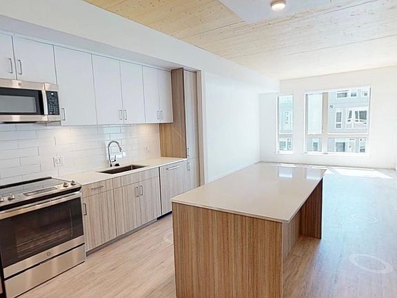 2nd image of 3201 W 17th Ave #637