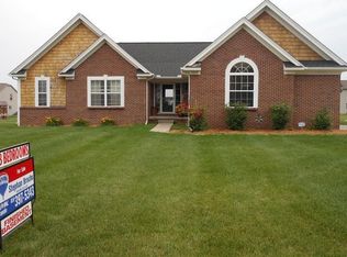 4408 Newark Cir, Grand Blanc, MI 48439