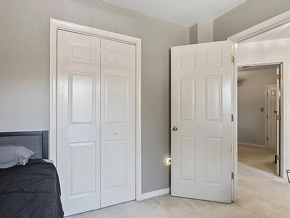 4th image of 1720 Pine Edge Ln