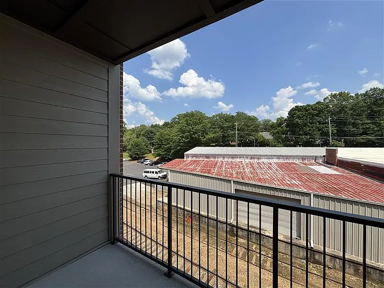 District on the Etowah Apartments — Photo 1238