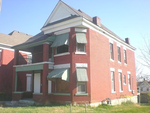 1st image of 2221 Brooklyn Ave