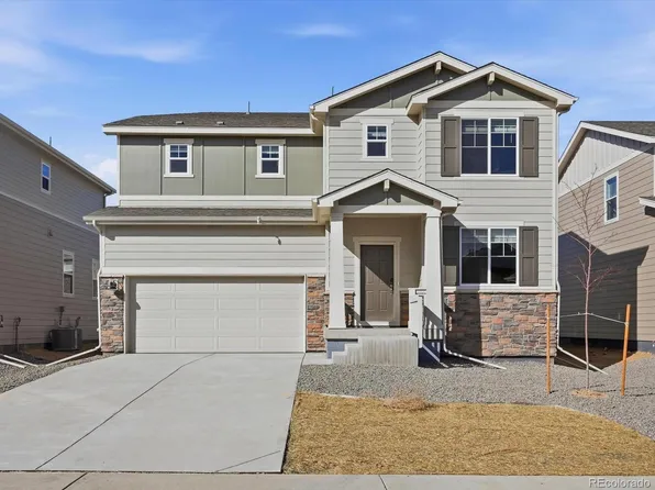 4661 Sunsplash Way, Johnstown, CO 80534