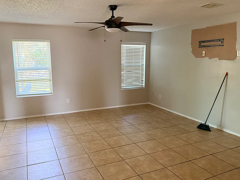 3624 Willow Creek Trl — Photo 8