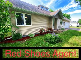 9714 151st St, Chippewa Falls, WI 54729