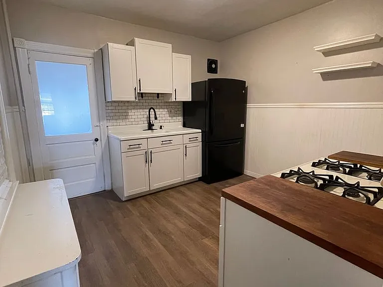 302 Edmonds Ave — Photo 7