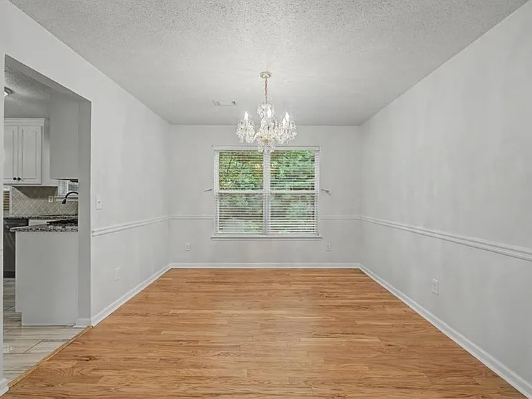 1025 Balsam Wood Trl — Photo 21