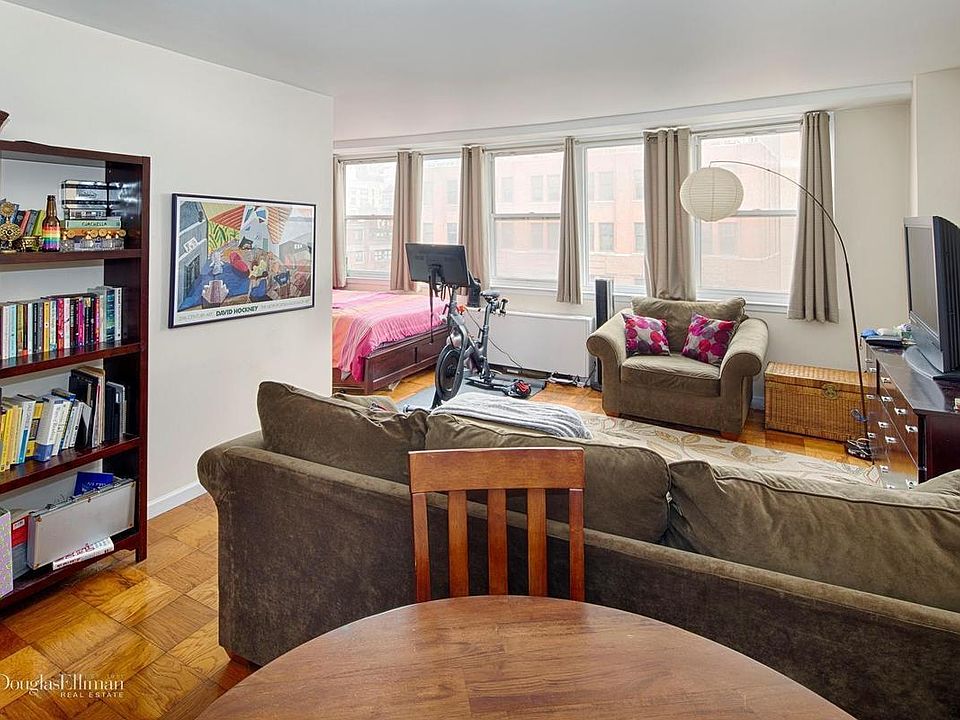 1st image of 225 E 36th St APT 15D