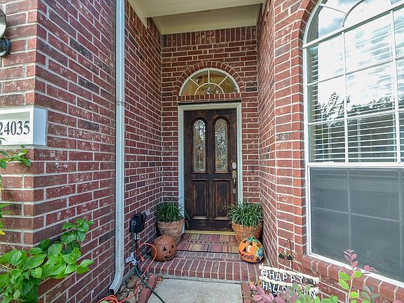 2nd image of 24035 River Place Dr