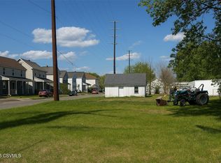 Chestnut St, Berwick, PA 18603