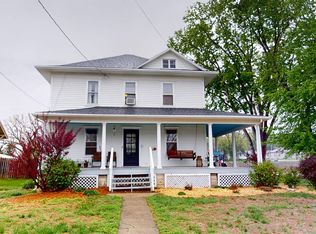 1106 Willard Ave, Genoa, NE 68640