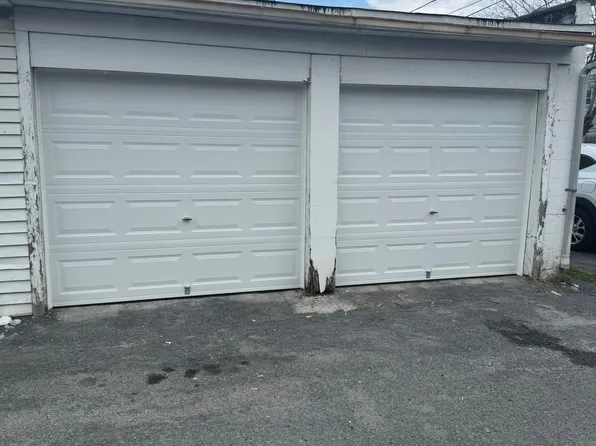 (undisclosed Address), Easton, PA 18042