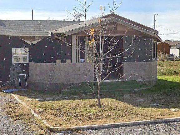 2nd image of 1412 Hoagland St