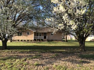 1452 Wheatridge Rd, Lindsborg, KS 67456