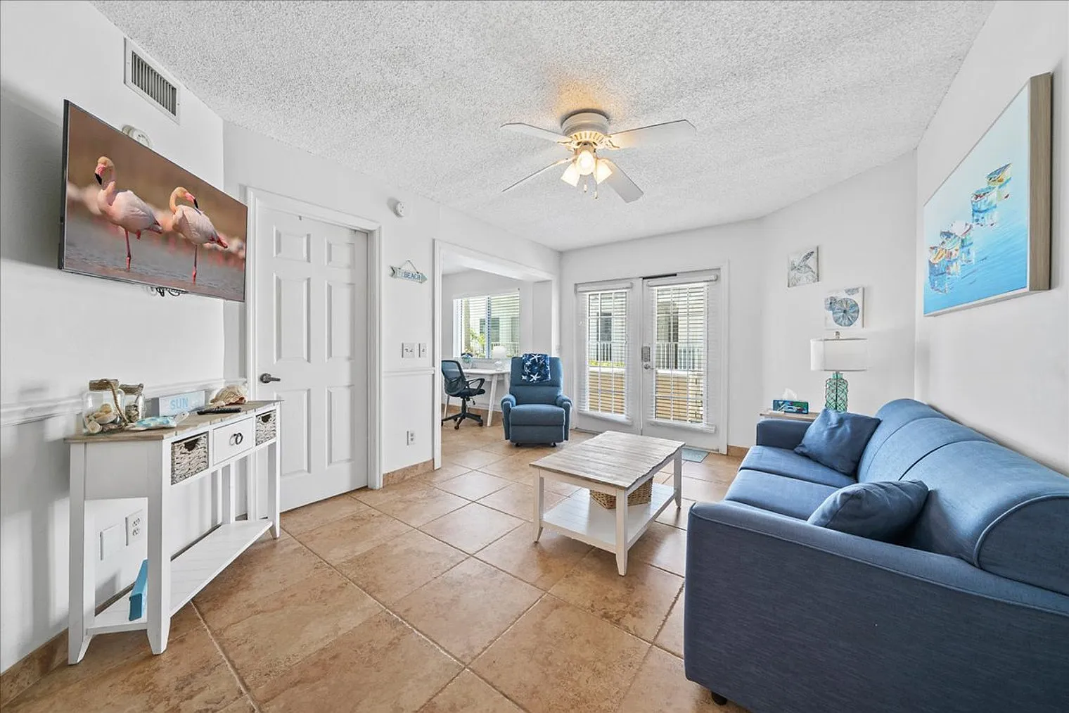 1 bed, 1.0 bath, 893 sqft, $3,883 — Photo 1