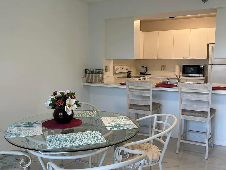 3980 Ironwood Cir #301 — Photo 19