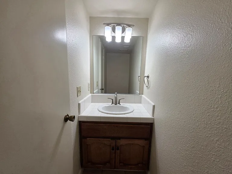 1109 E Orangeburg Ave #16 — Photo 19