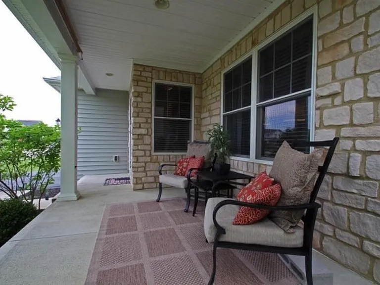 8854 Emerald Hill Dr — Photo 5