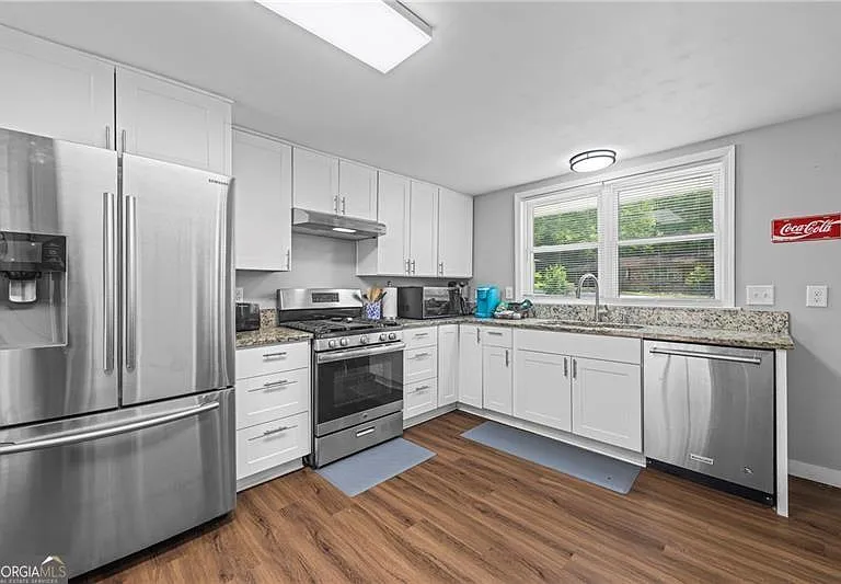 1314 Hidden Circle Dr — Photo 12