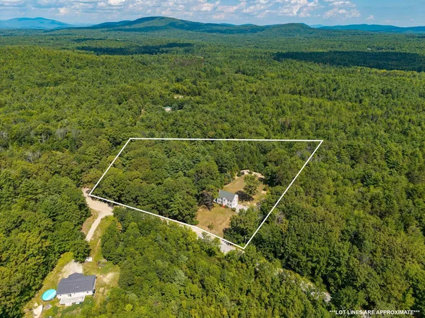 85 S Effingham Road, Newfield, ME 04095