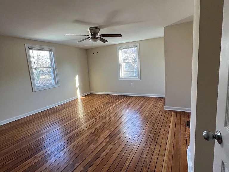 10876 York Rd #4 — Photo 13