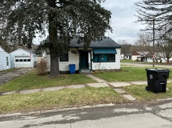58 River St, Cortland, NY 13045