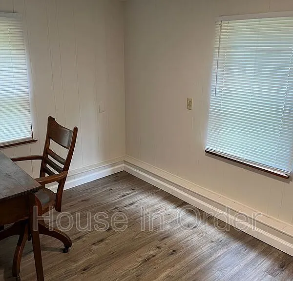 144A Chestnut St — Photo 7