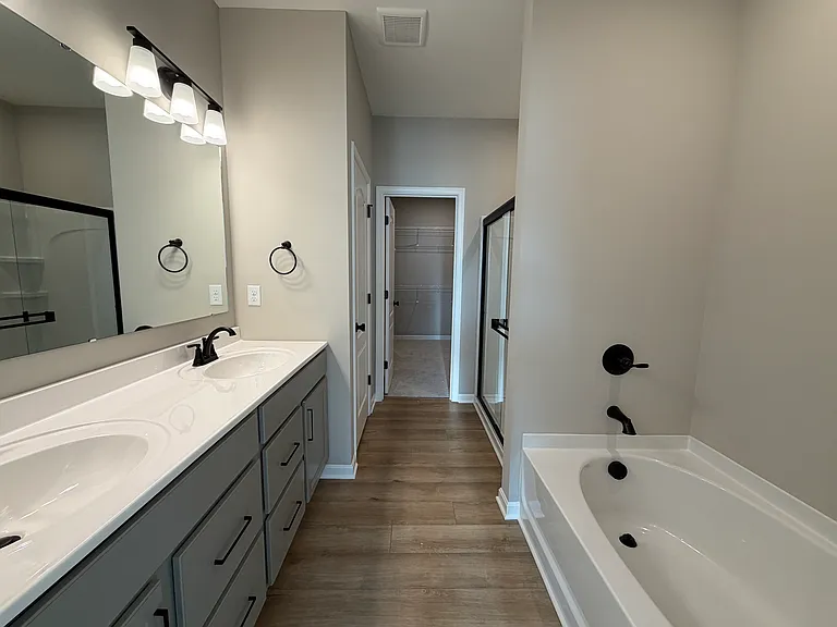 7150 Maidstone Cv — Photo 20