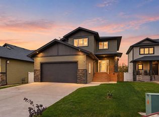 29 E Alderwood Close, Blackfalds, AB T4M0L9