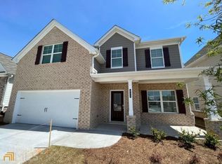 605 Clark Lake Estates Dr, Grayson, GA