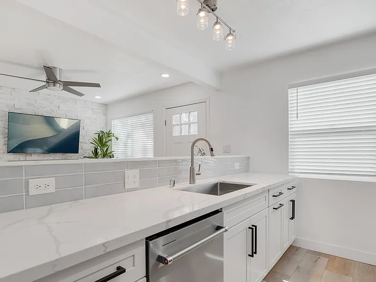 217 Rugosa Dr — Photo 33