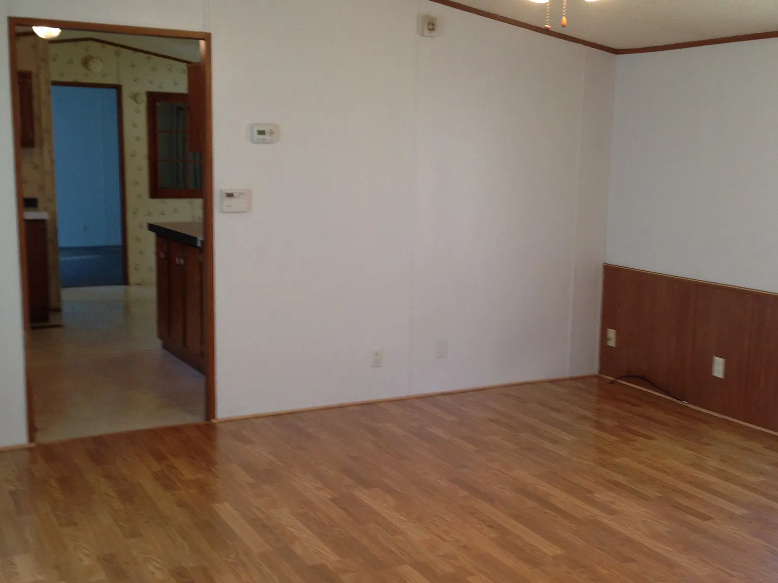 3 bed, 1200 sqft, $1,200 — Photo 3