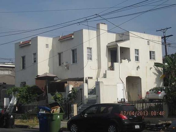 4th image of 201 N Alexandria Ave