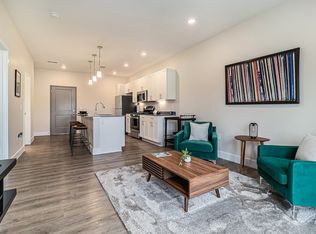 1700 Harmony Lake Dr #6240-303, Muskegon, MI 49444
