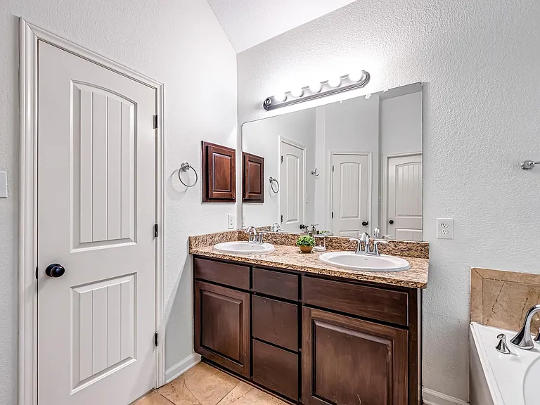 118 Wood Drake Pl — Photo 12