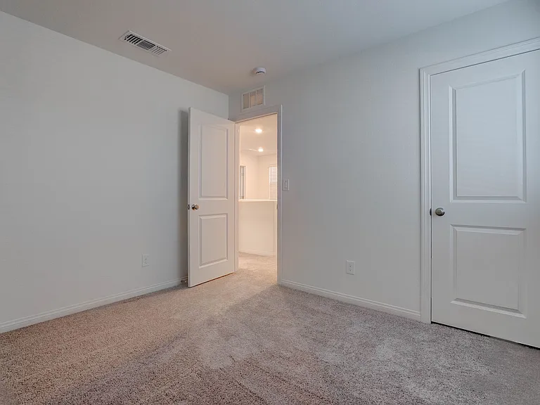 9256 Innot Ave — Photo 26